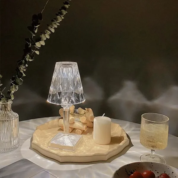 ⁦Diamond Table Lamp LED Touch Control Crystal Charging Acrylic⁩ - الصورة ⁦4⁩
