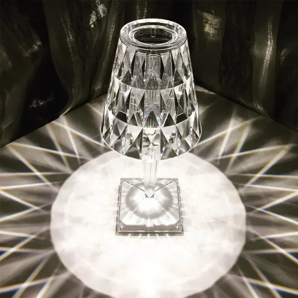 ⁦Diamond Table Lamp LED Touch Control Crystal Charging Acrylic⁩ - الصورة ⁦3⁩